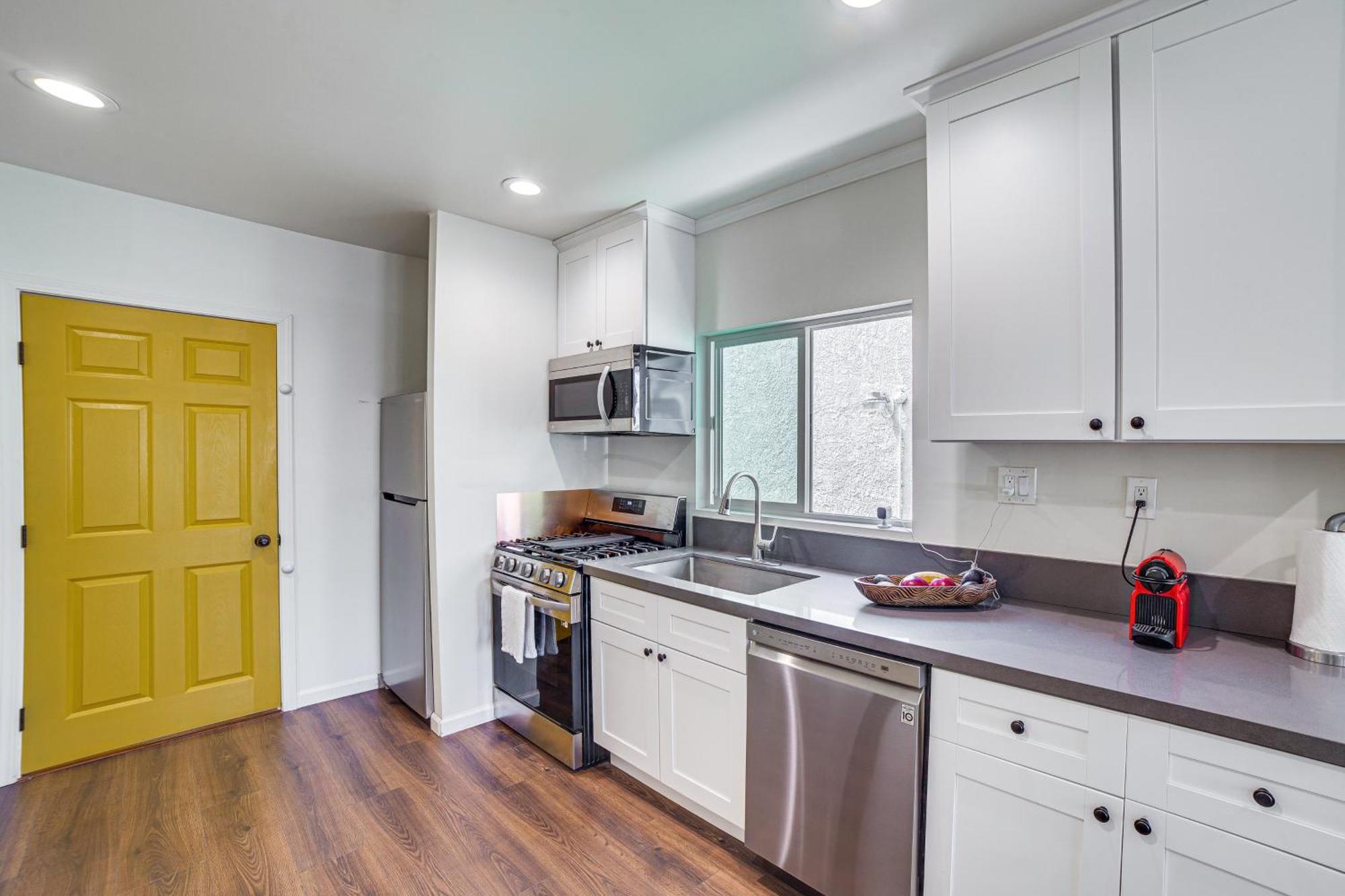 Casa vacanze Convenient Angeles Retreat About 1 Mi To Downtown!