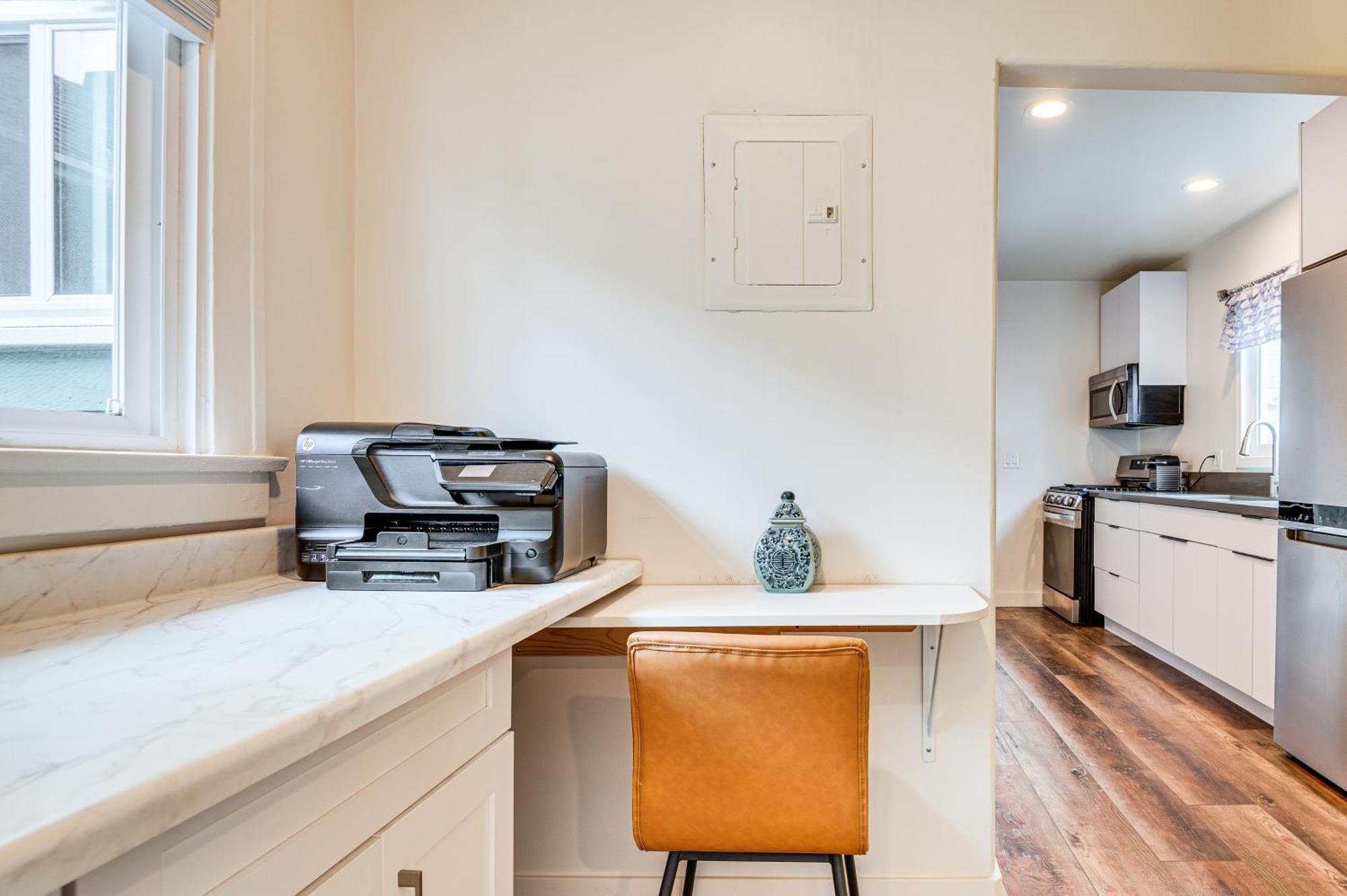 Convenient Angeles Retreat About 1 Mi To Downtown! Casa vacanze